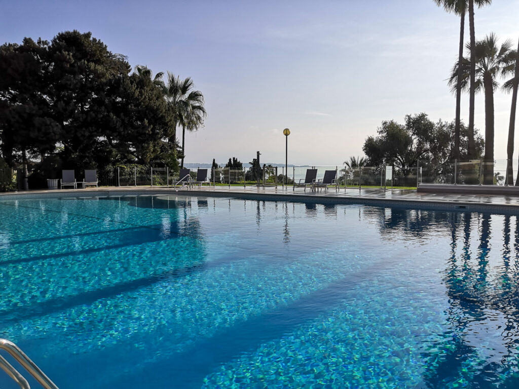 swimming pool renovation cannes